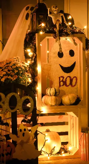 Last-Minute Gruseldeko: Halloween für Haus und Garten